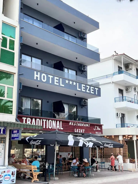 Lezet Hotel