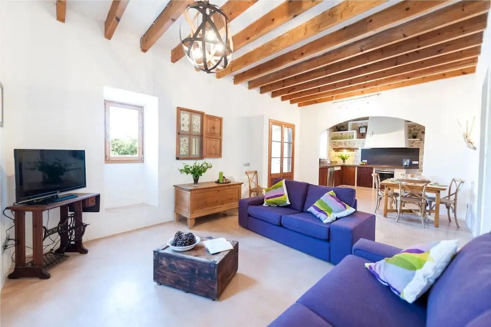 Son Vell. Mallorca. Casa amb piscina ecològica