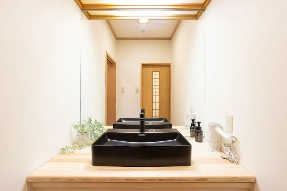 Hakone Ashinoko Bikeikan 箱根芦ノ湖 美景館
