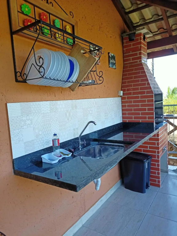 Casa espaçosa, aconchegante, com vista para o mar