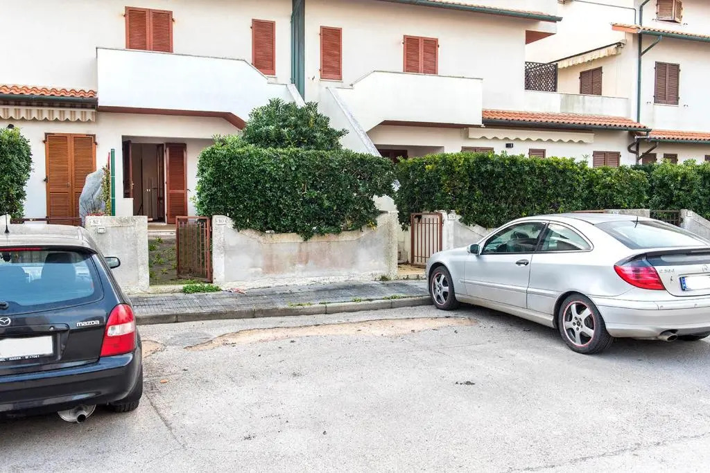 M120 - Marcelli, Trilocale Con Giardino a 100mt Dal Mare