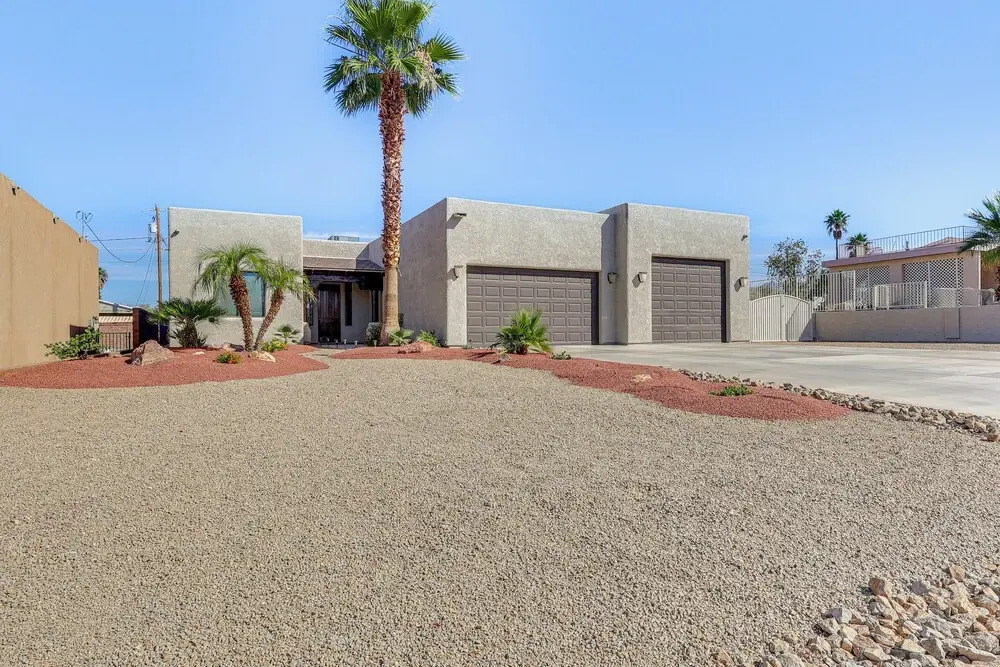 Pet-friendly LHC Home w/ Temp-controlled Pool!