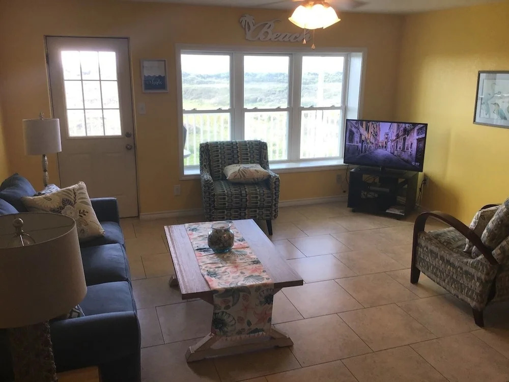 Island 105 2 Bedroom Condo