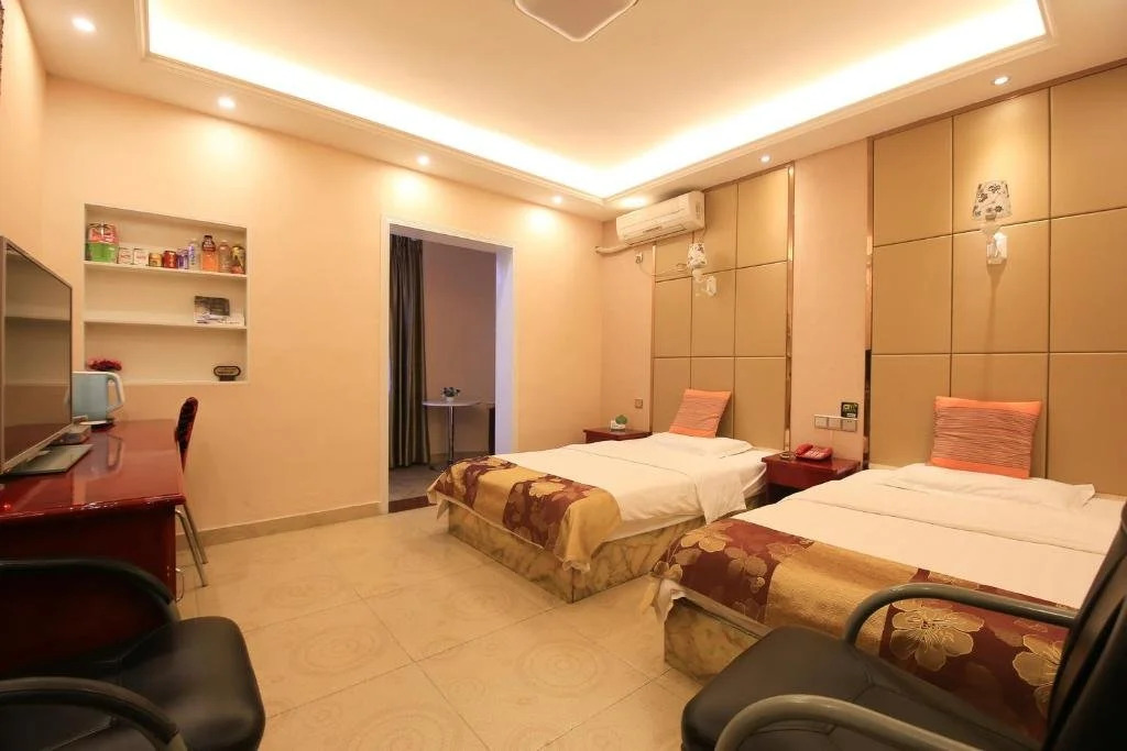 Nanbu Yijia Hotel