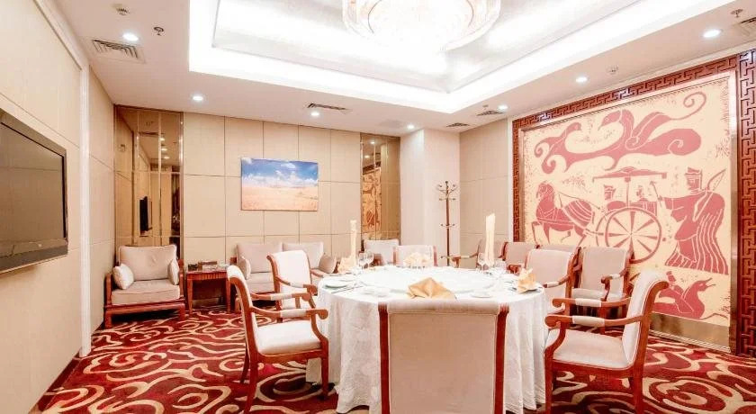 Huatian Hotel