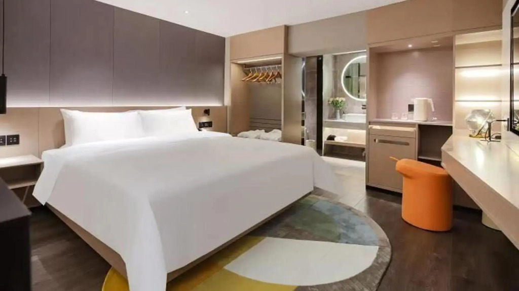 Ibis Styles Nanjing South Railway Station North Square