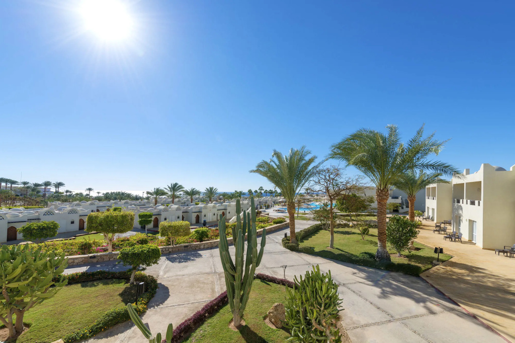 Reef Oasis Beach Aqua Park Resort