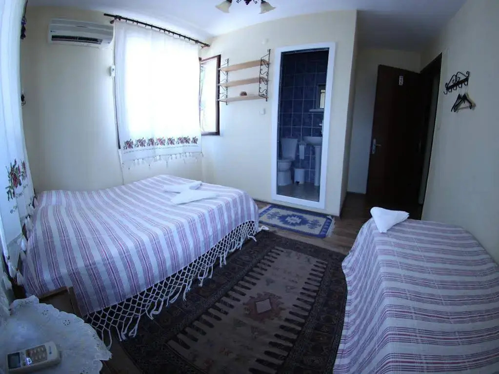 Tuncay Pension