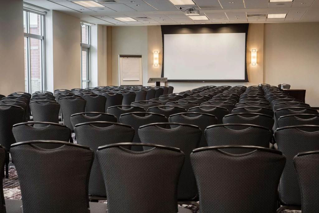 Hyatt Place Kansas City Lenexa City Center