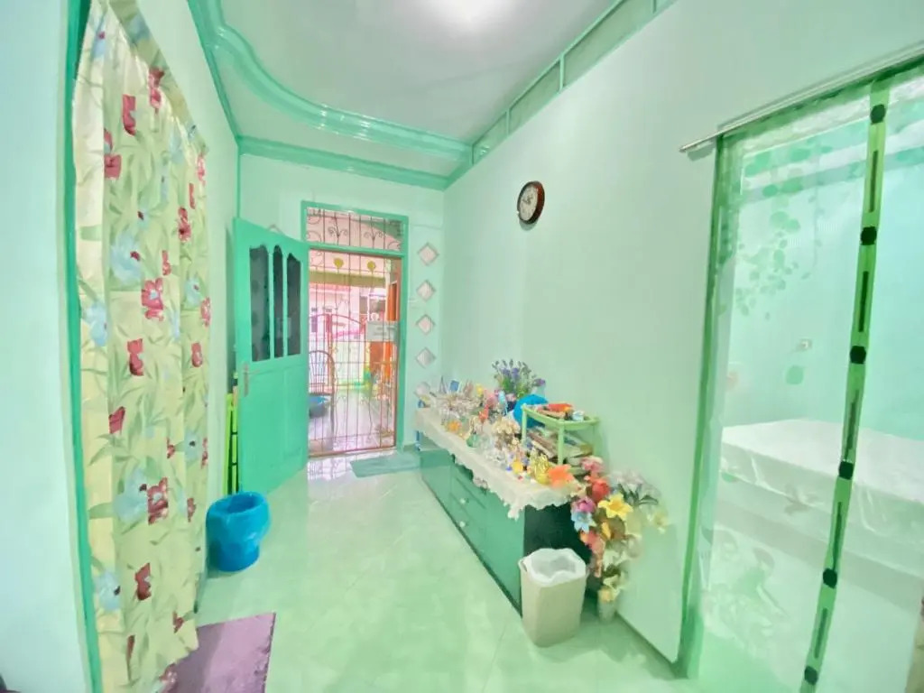 Hotel O Homestay Bude Sri