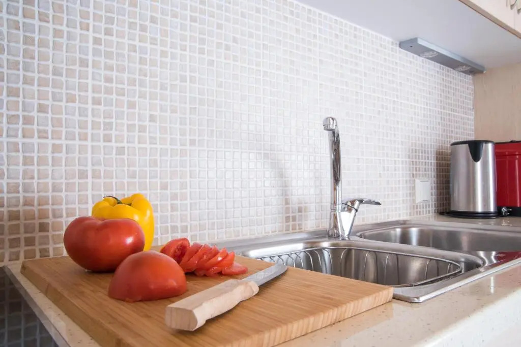 Top floor modern studio in central Koropi