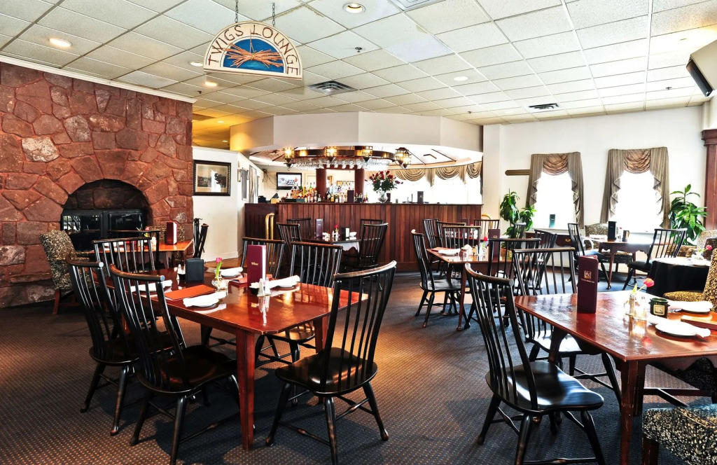 The Simsbury Inn
