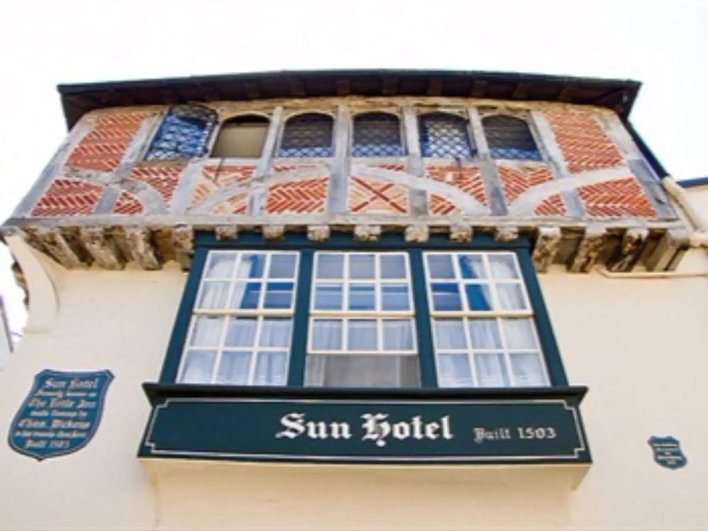 The Sun Hotel
