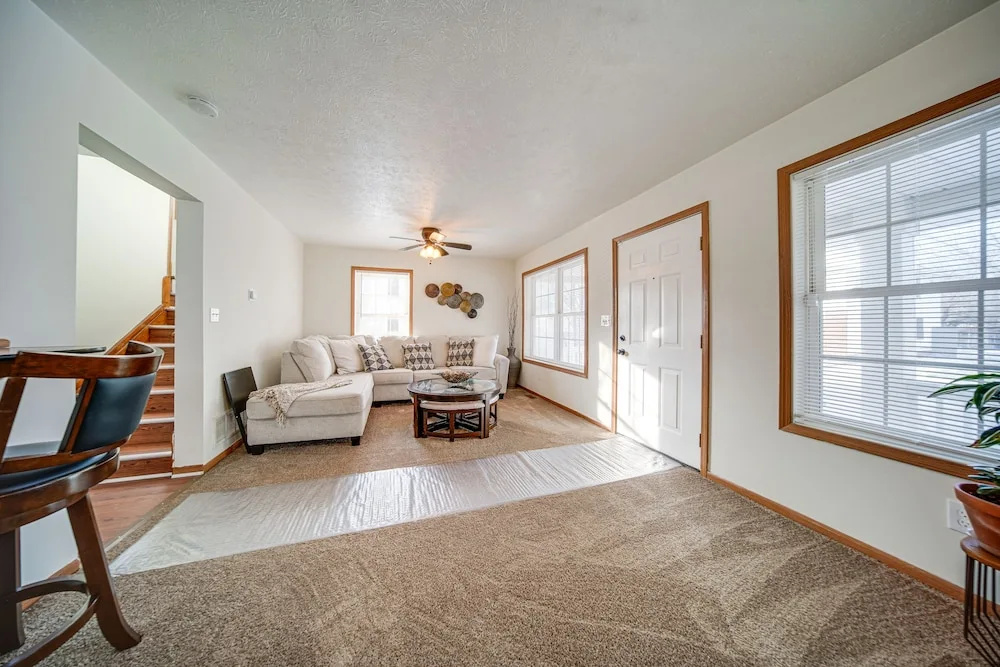 Charming Cleveland Home: 5 Mi to Downtown!