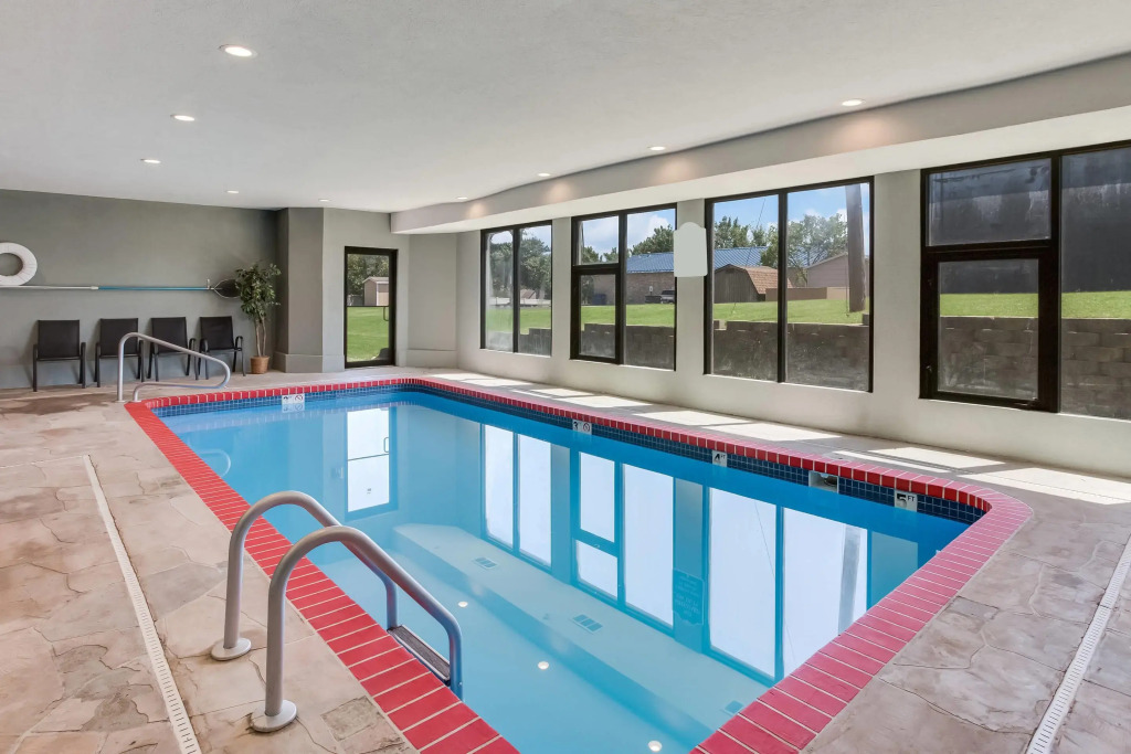Quality Inn Lees Summit - Kansas City