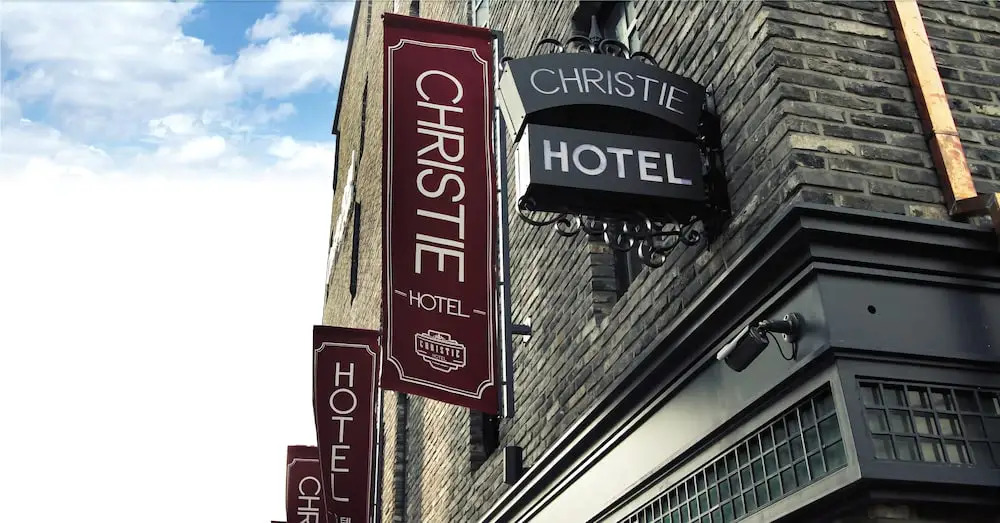 Christie Hotel 크리스티 호텔