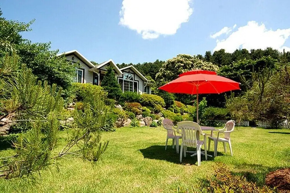 Seasonal Sky Pension