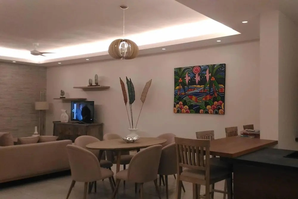 Elegant Villa in Pereybere, Grand Baie + Pool