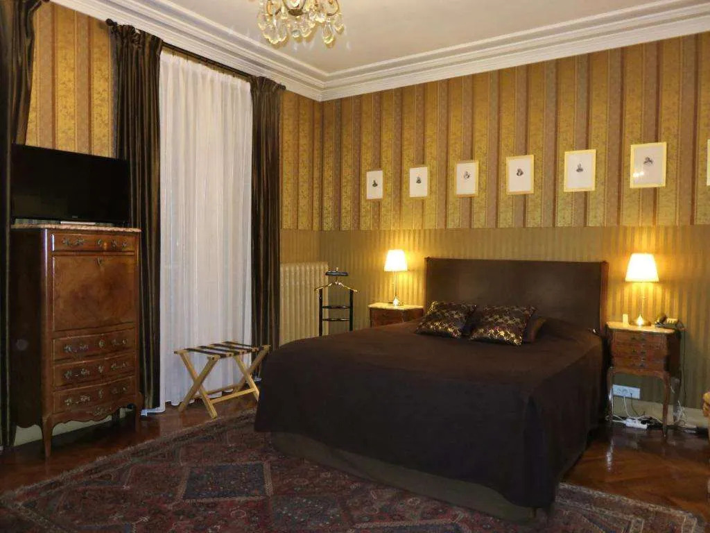 Hotel Windsor Home