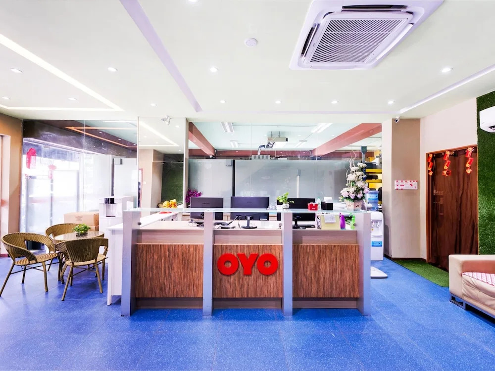 OYO 89628 Cool Hotel