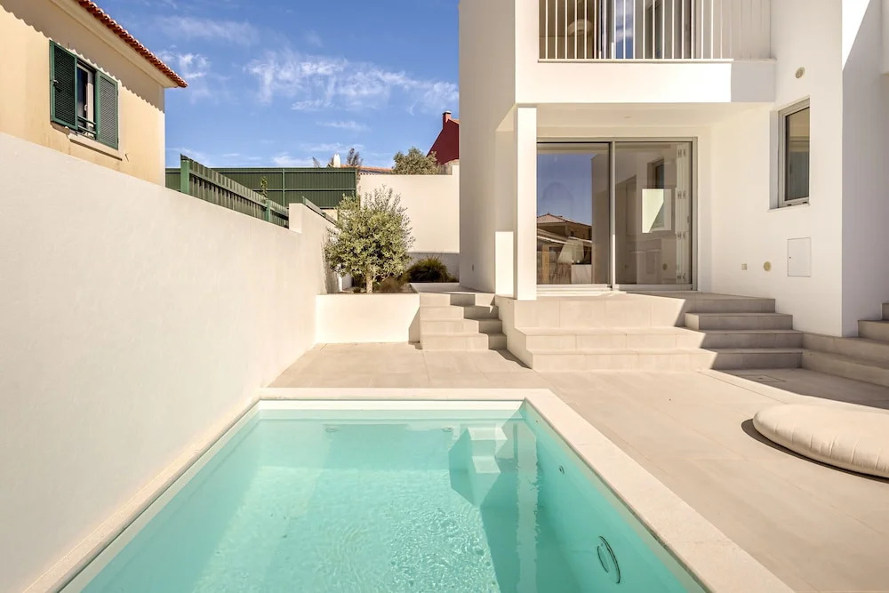 Ericeira Modern Bright With Pool by Homing