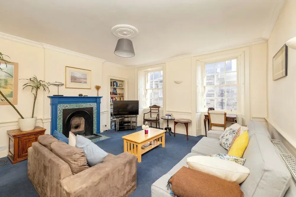 JOIVY Thistle Street - Heart of the City 2-bedroom Apt