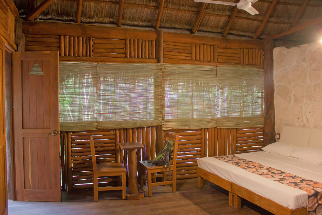 Aldea Maya-Ha Cabañas con cenotes