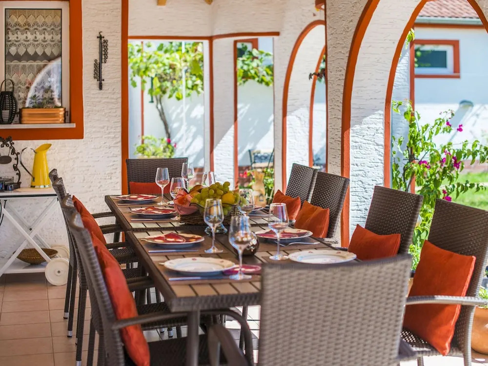 Comfortable Villa in Porec with Private Swimming Pool