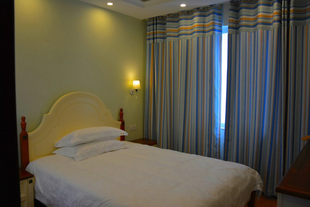 Junshe Boutique Guest House-Complementary pick up servie for a 3-night stay in a deluxe room