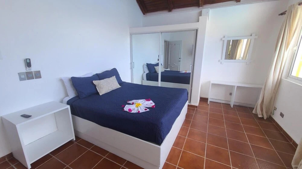 Sosua Mountain top Ocean View Mansion Great for pa