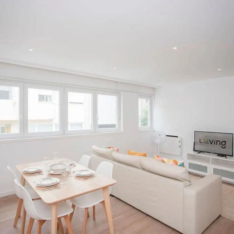 Liiiving in Matosinhos - Seaside Cosy Apartment
