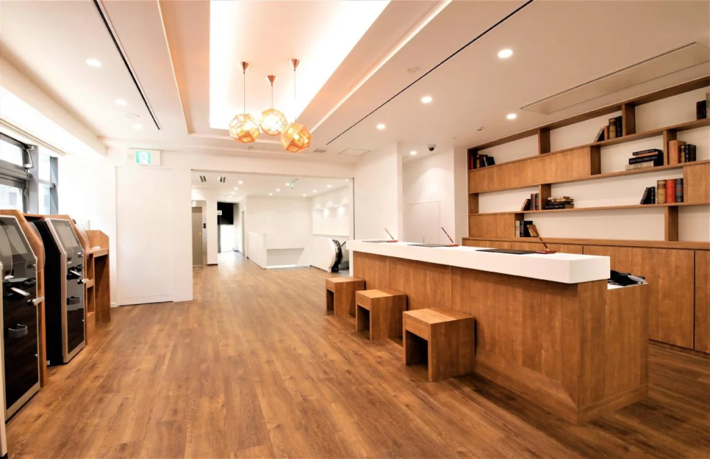 Tamacabin Osaka Honmachi