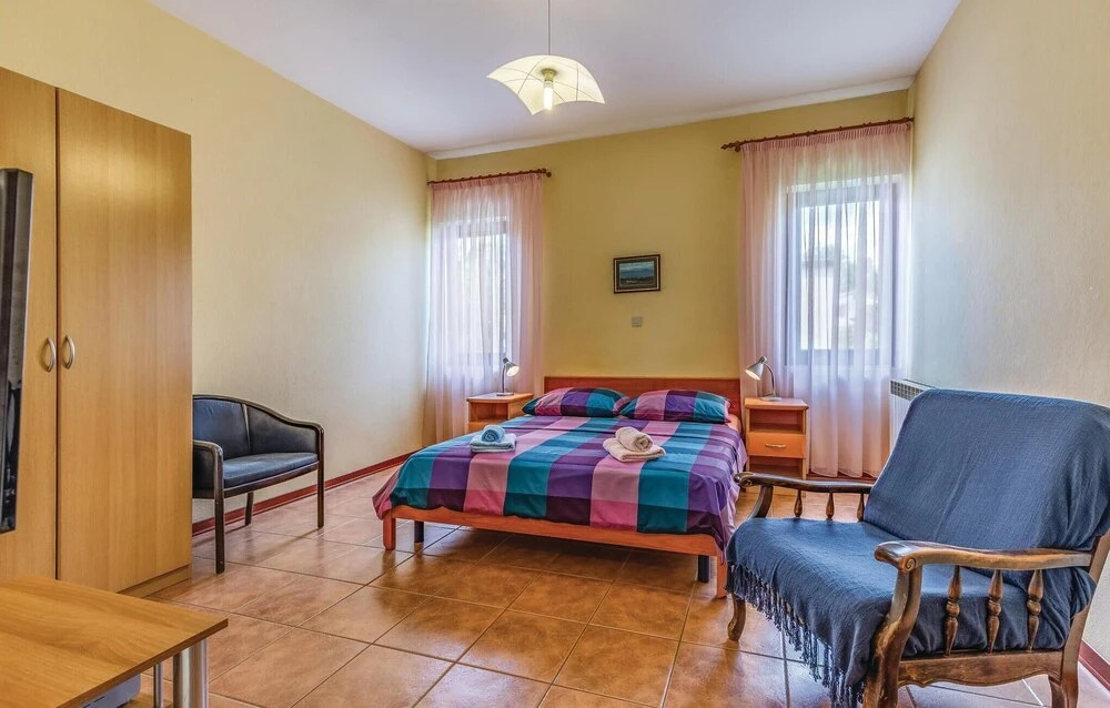 Beautiful Home in Porec With Wifi and 2 Bedrooms