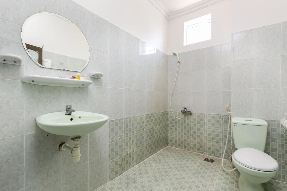 T90 Guest House
