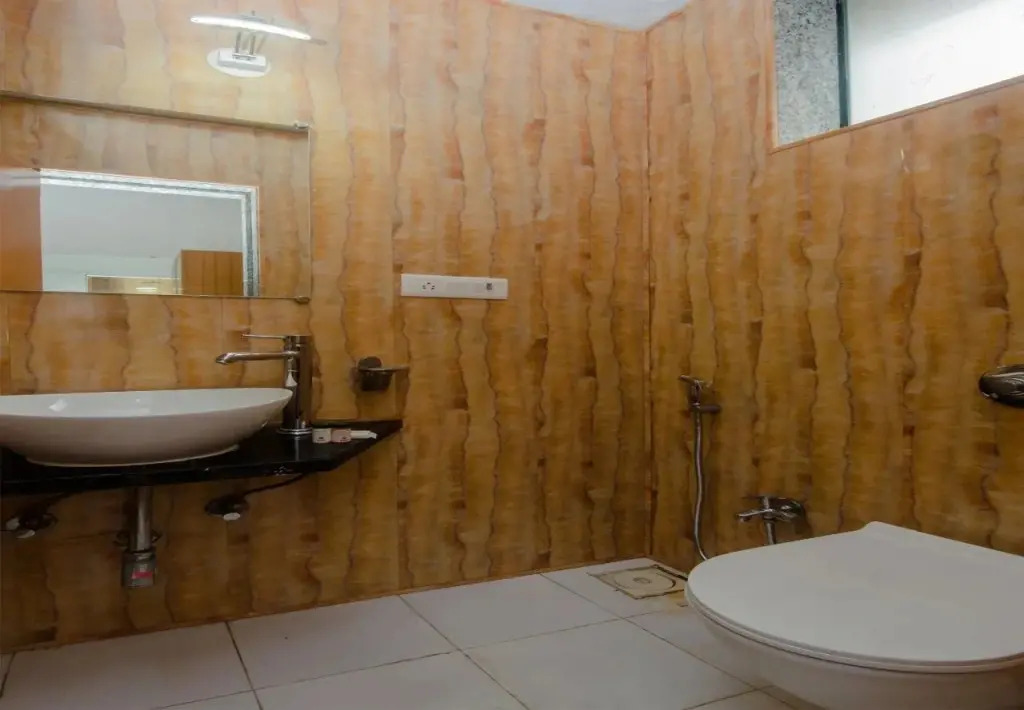 Hotel Airside By OYO Rooms