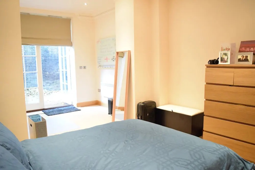Spacious 1 Bedroom Apartment