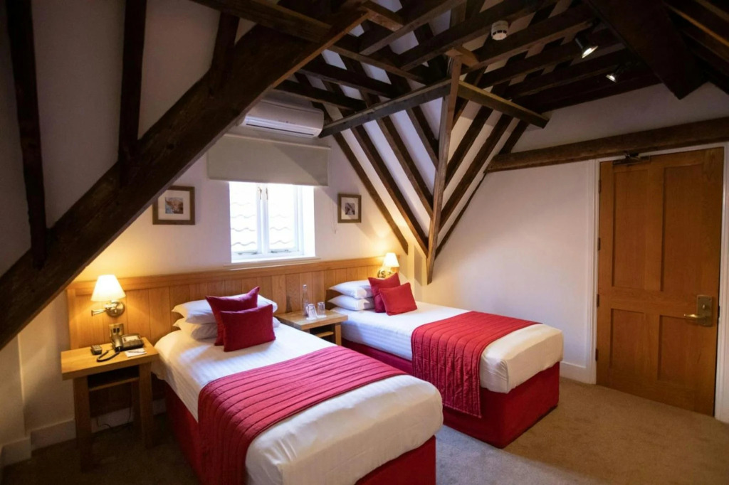 Tewinbury Farm Hotel