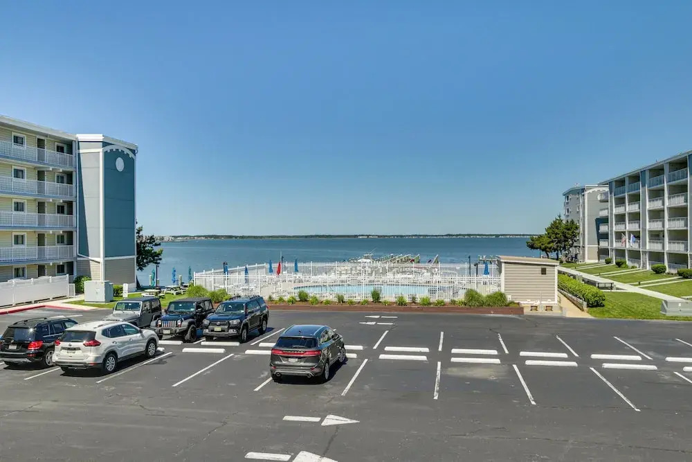 Walk to Pool & Beach! Ocean City Family Condo