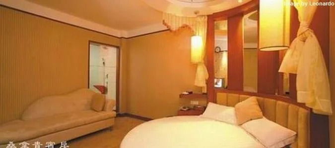 Huizhou Three Suns Hotel