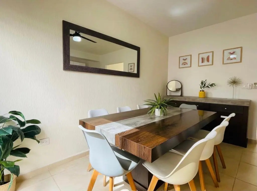 Hermosa casa para familias grandes/12 personas