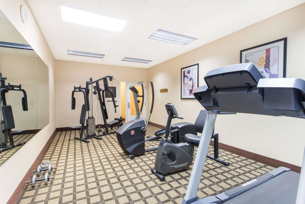 Baymont by Wyndham Plymouth