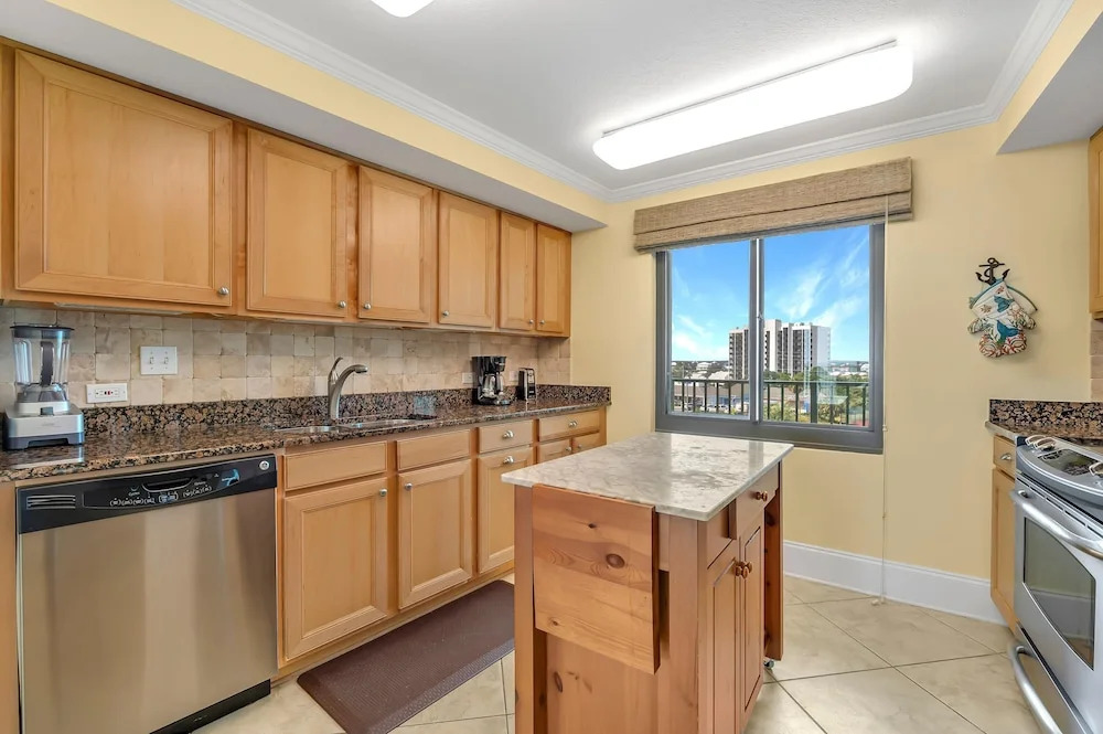 Perdido Towers East 502