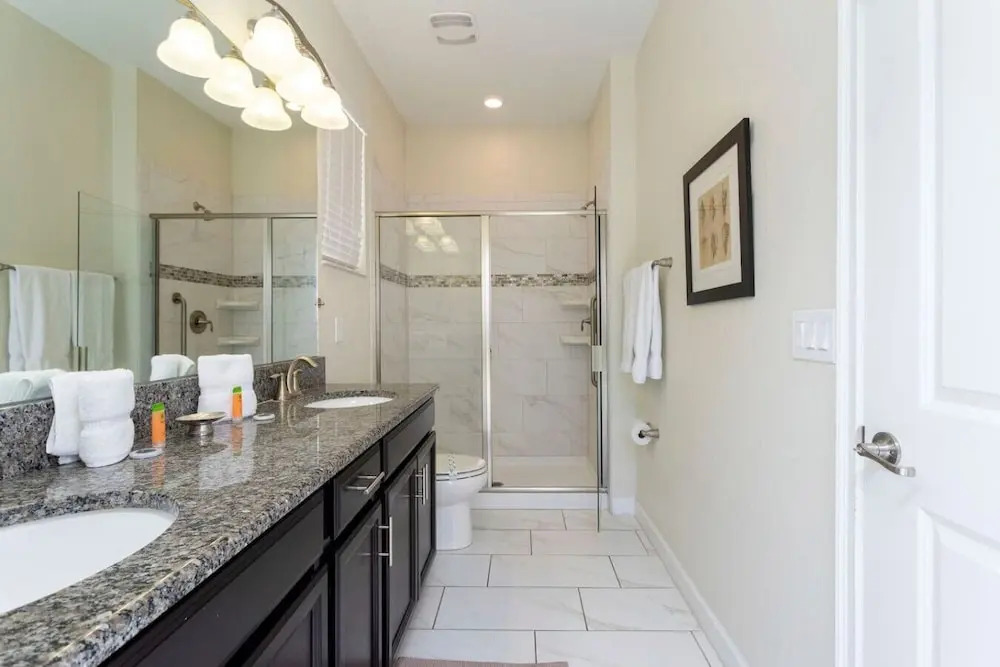 Modern 5BR Oasis Near Disney - Pvt Pool - 4712sl