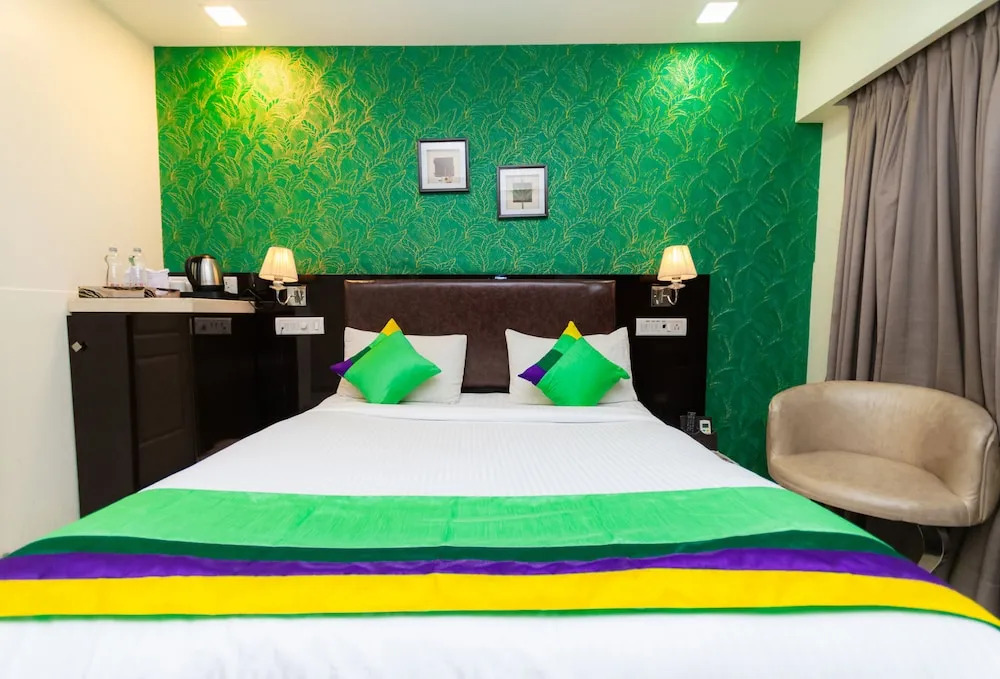 Hotel Laaiba Residency