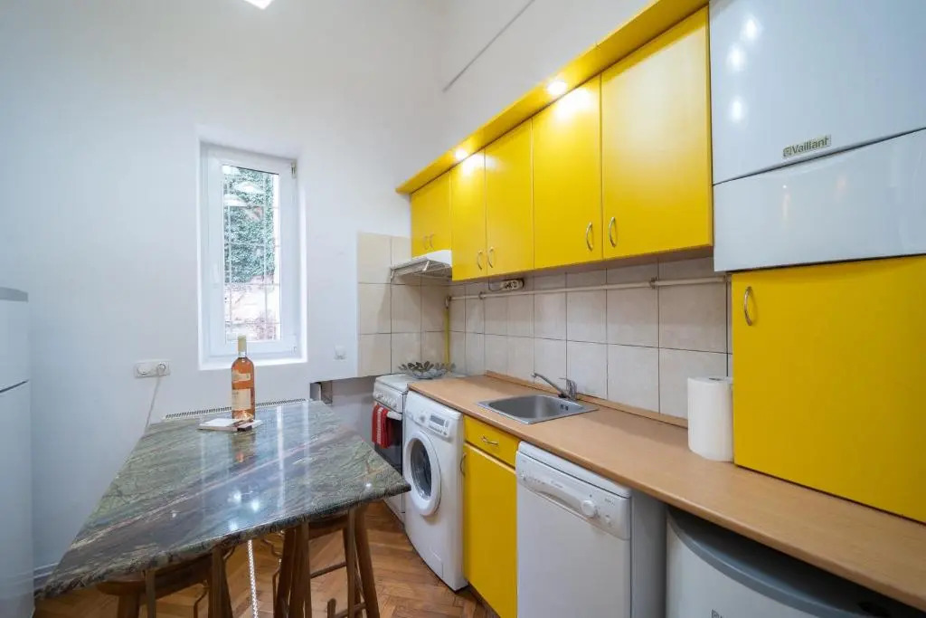 5* noble house in historic center
