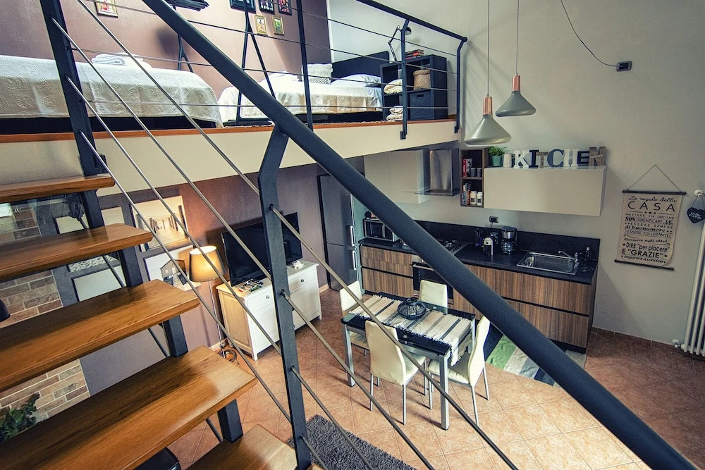 Suite Eleven