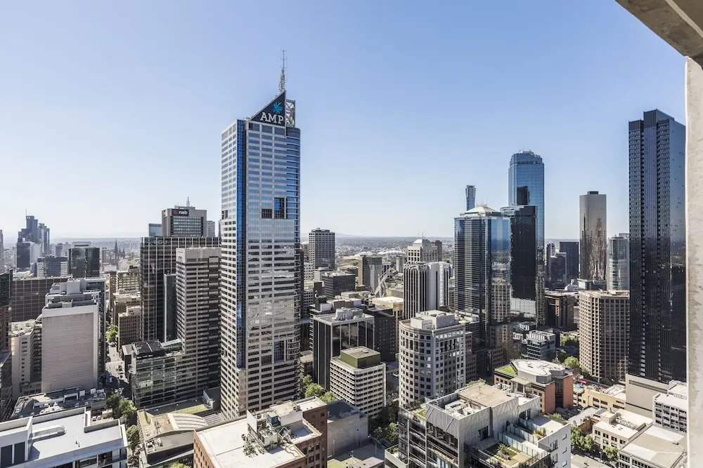 C3CBD Melbourne Apartment