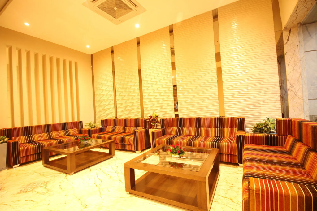 Hotel Le Roi Raipur at Raipur Railway Station