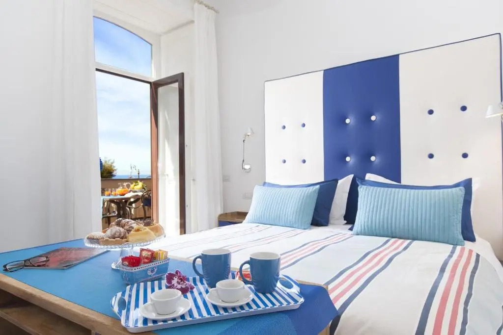 Amore Rentals - Appartamento La Terrazza Sul Porto 2