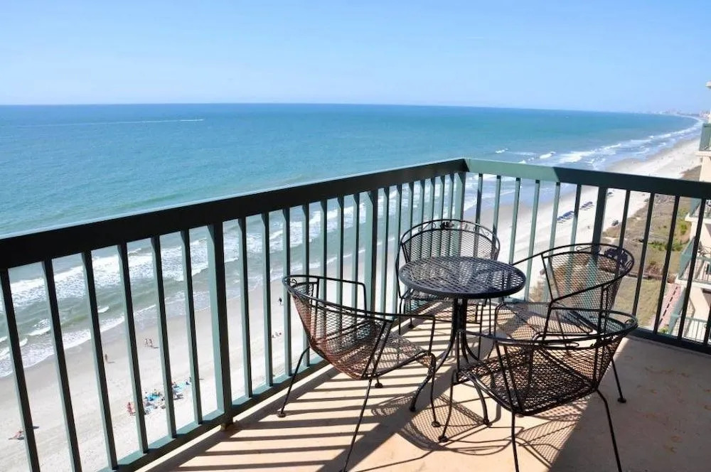 Ocean Bay Club 1401 - 4 Br condo by RedAwning